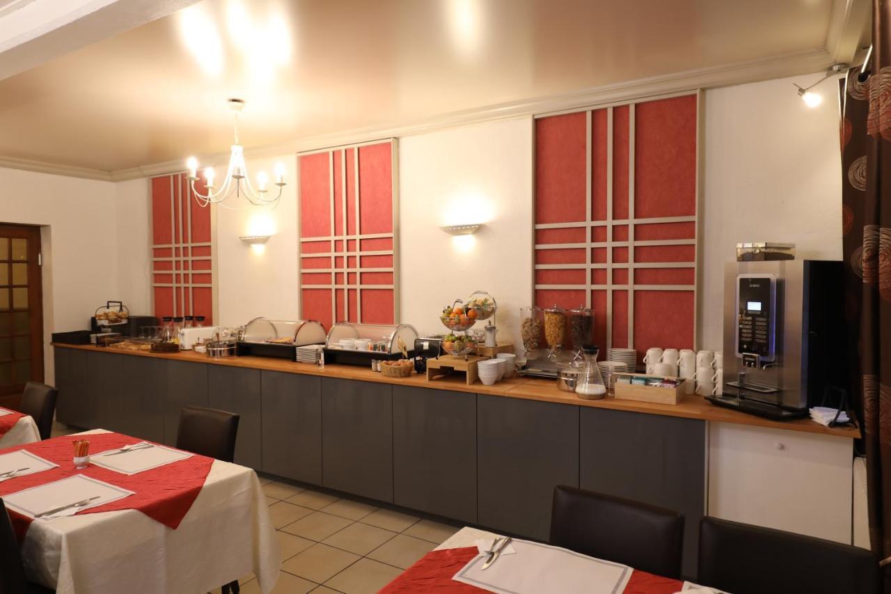 Logis Le Bourguignon Hotel Bèze Eksteriør billede