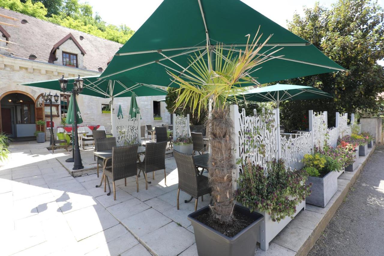 Logis Le Bourguignon Hotel Bèze Eksteriør billede