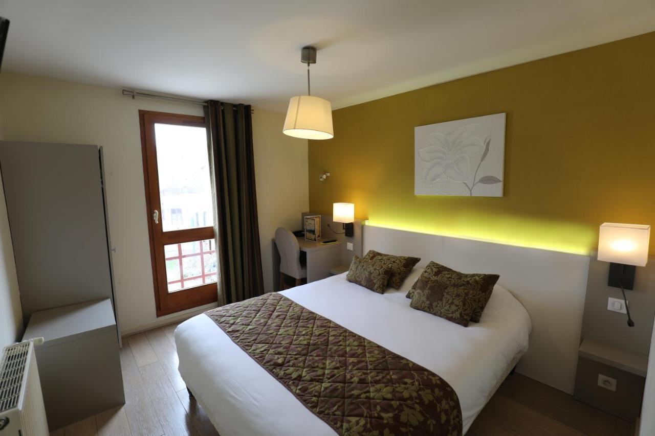 Logis Le Bourguignon Hotel Bèze Eksteriør billede