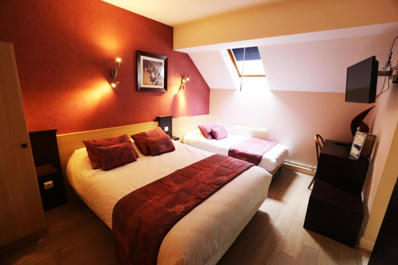 Logis Le Bourguignon Hotel Bèze Eksteriør billede