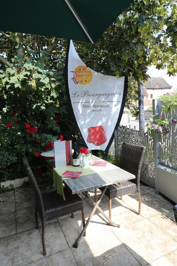 Logis Le Bourguignon Hotel Bèze Eksteriør billede