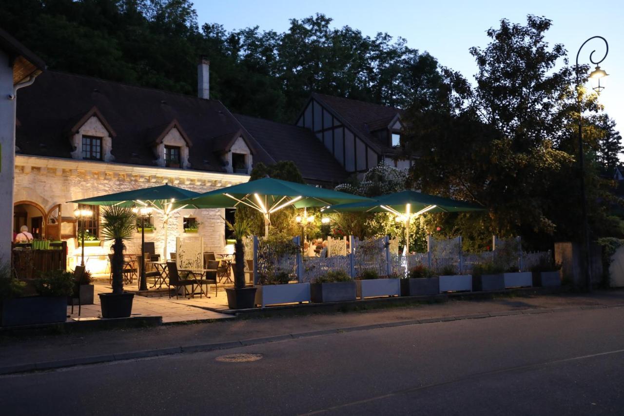 Logis Le Bourguignon Hotel Bèze Eksteriør billede